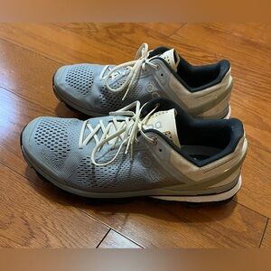 ON Men's Cloudsurfer Running Sneaker Shoes Glacier/Black, Size 9.5 M US No Box